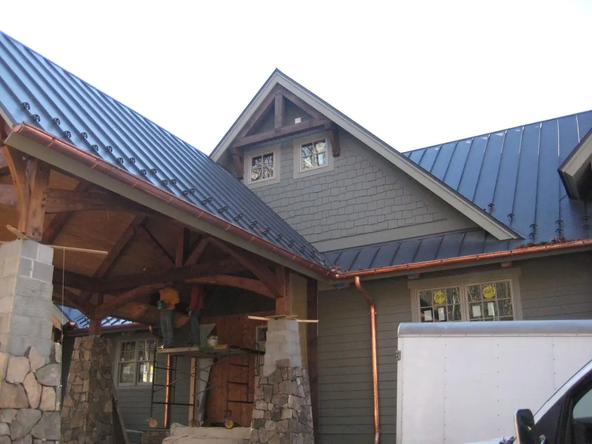 Craftsman Roofing team delivering quality roofing work in McComb